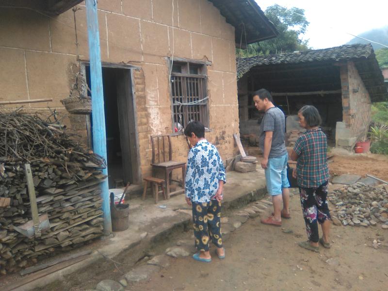 武宁有多少人口_武宁炖钵图片(3)